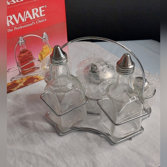 Farberware 6-Piece Retro Diner Condiment Set w/Caddy NIB - Picture 5 of 6
